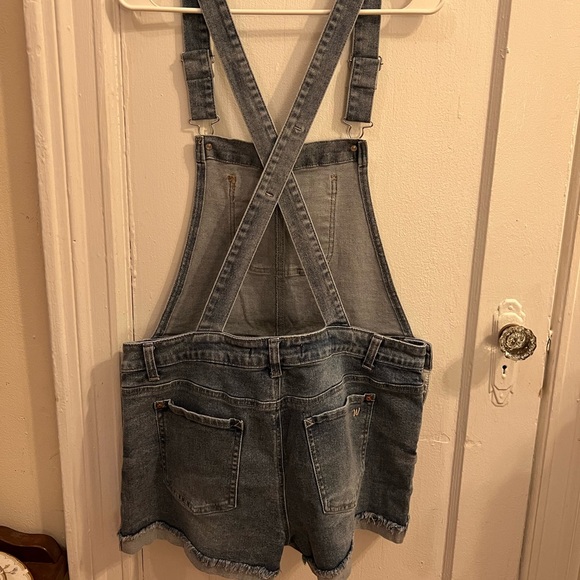 Denim Overall Shorts - Picture 3 of 3